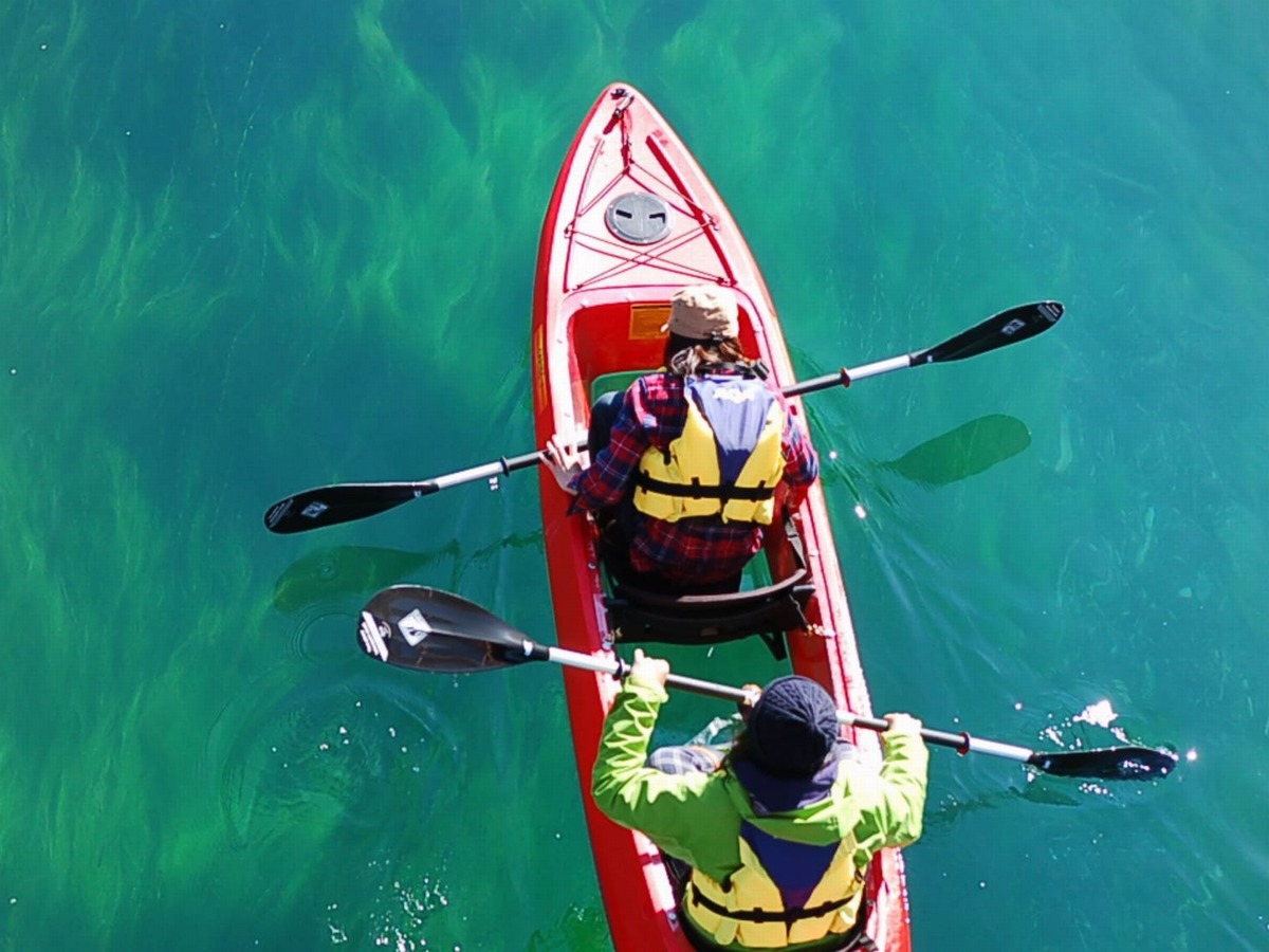 北海道支笏湖のクリアカヤック・ダイビングはオーシャンデイズ